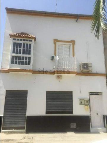 Adosada en venta en Olvera photo 0