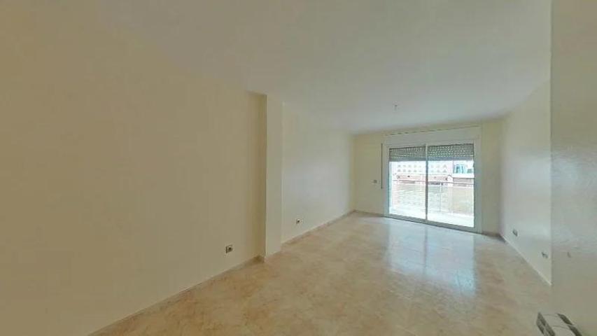 Piso en venta en Torredembarra, *CENTRE photo 0