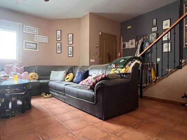 Adosada en venta en Los Barrios, Los cortijillos photo 0