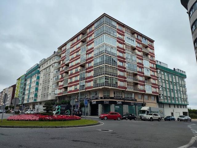 Piso en venta en Lugo, Piringalla photo 0
