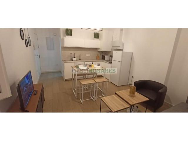 Piso en venta en Cádiz photo 0