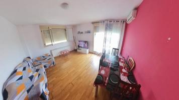 Piso en venta en Santa Perpètua de Mogoda, Santa Perpetua De Mogoda photo 0