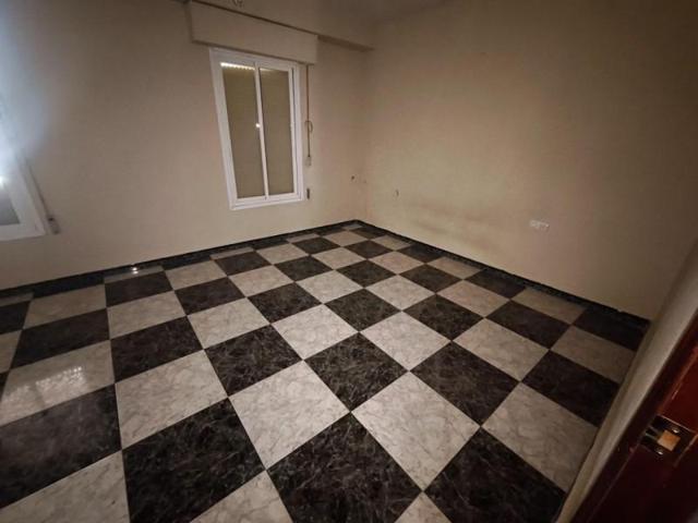 Casa en venta en Puente Genil, Semi centro photo 0