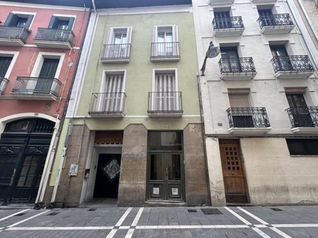 Piso en venta en Pamplona, Casco Viejo photo 0