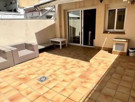 Apartamento en venta en Mataró photo 0