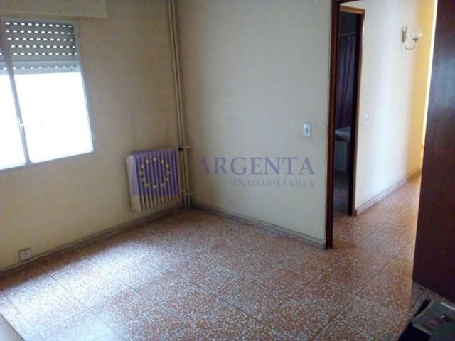 Piso en venta en Cáceres photo 0