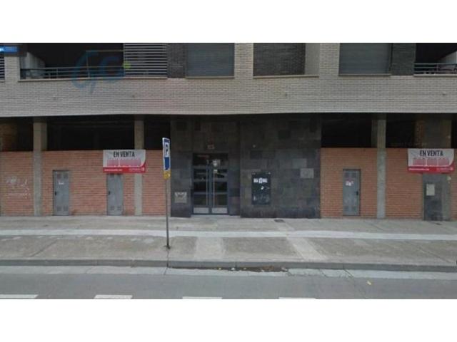 Local comercial en venta en Zaragoza, Calle Miguel Servet photo 0