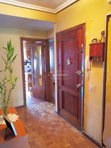 Piso en venta en Madrid photo 0