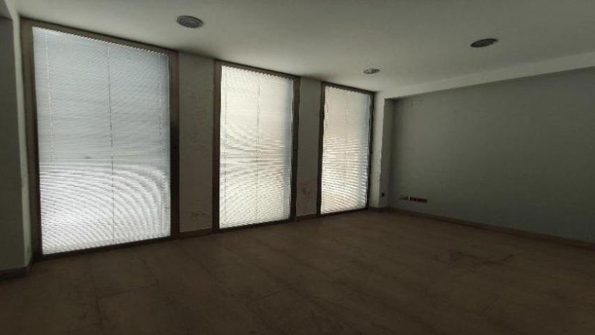 Oficina en venta en Dos Hermanas, CALLE EL EJIDO photo 0