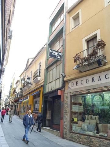 Edificio en venta en Cáceres, PARTE ANTIGUA photo 0