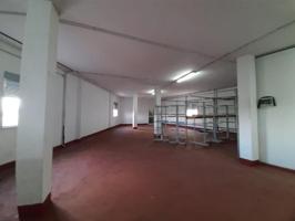 Edificio en venta en Torrequemada, Centro photo 0