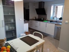 Piso en venta en Xirivella, Barrio de la Luz photo 0