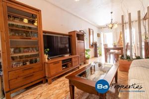 Bungalow en venta en Santa Pola, Calle Virgen del Carmen, 03130 photo 0