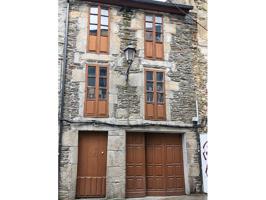 Edificio en venta en Lugo photo 0