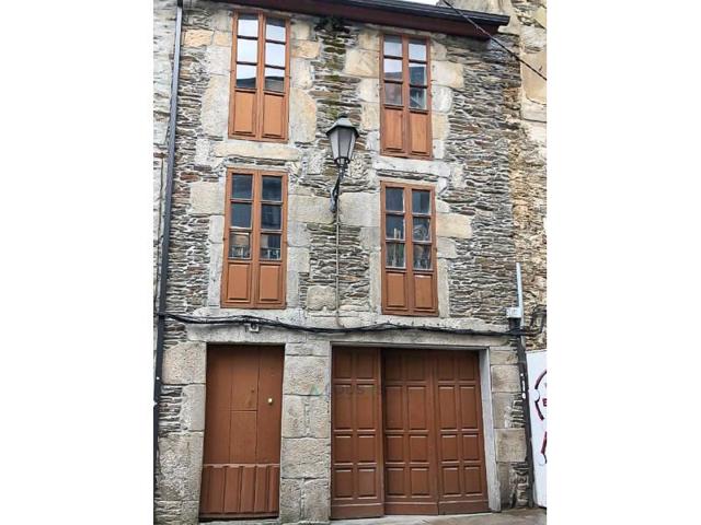 Edificio en venta en Lugo photo 0