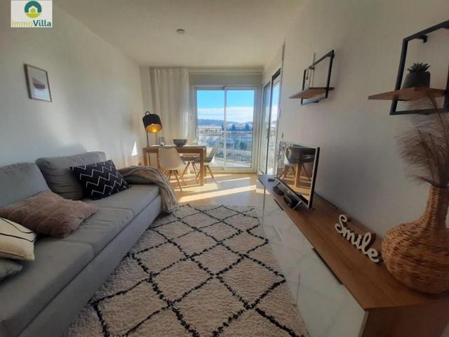 Apartamento en venta en Roses, Santa Margarida photo 0