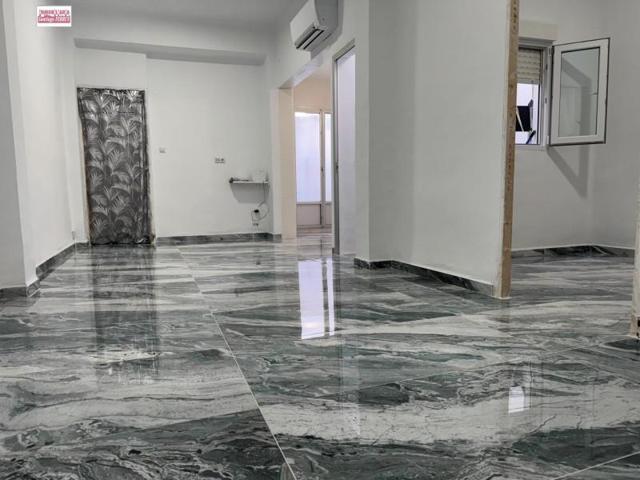 Casa en venta en Benifaió, Comunidad valenciana photo 0