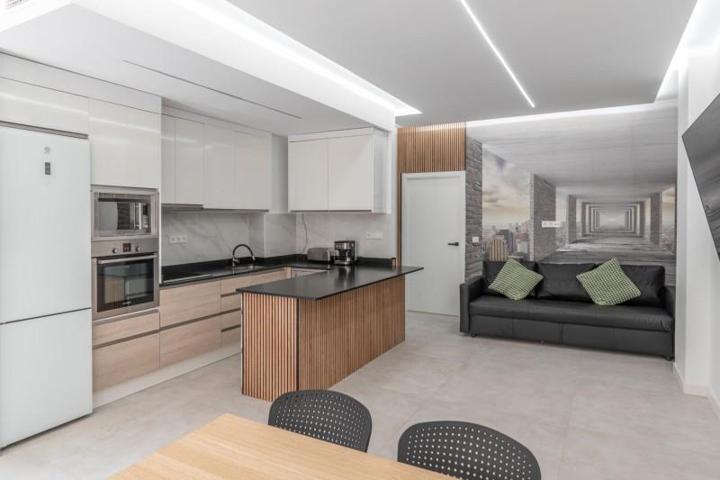 Piso en venta en Granada, Palacio de Congresos photo 0