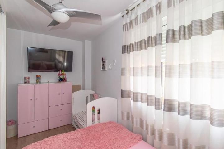 Piso en venta en Armilla, Armilla photo 0