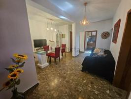 Piso en venta en Santa Cruz de Tenerife, Calle Izquierdo Azcarate, 38009 photo 0