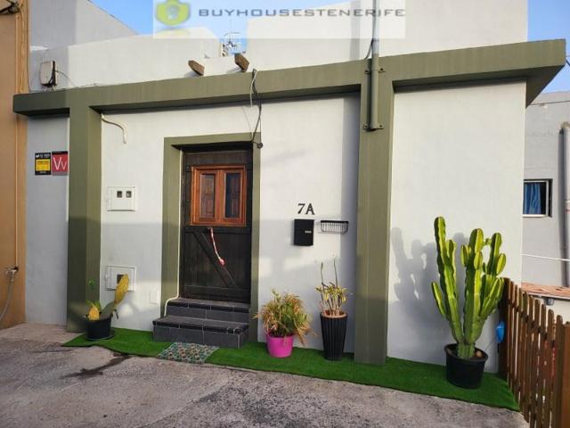 Casas de pueblo en venta en Granadilla de Abona photo 0