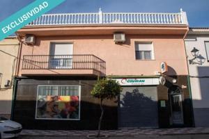 Casa en venta en Torreblascopedro photo 0