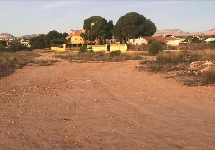 Terreno en venta en San Vicente del Raspeig, Girasoles photo 0