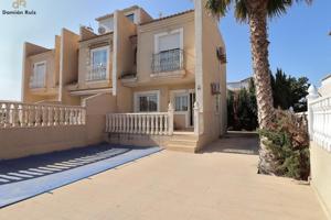 Adosada en venta en Guardamar del Segura, GUARDAMAR LOMAS DEL POLO La Mata photo 0