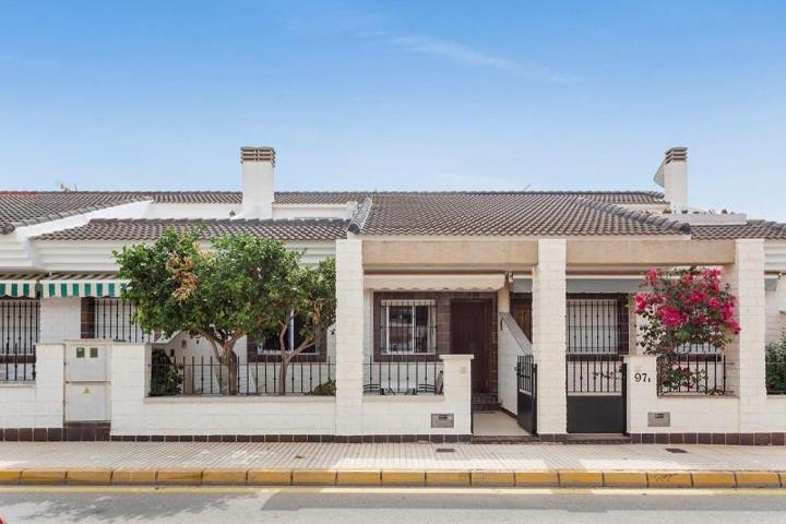 Adosada en venta en Pilar de la Horadada, El Mojón photo 0