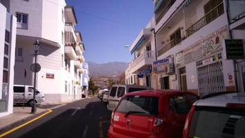 Apartamento en venta en Guía de Isora, Playa de San Juan photo 0