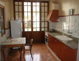 Casa en venta en Benifaió, Centrico photo 0