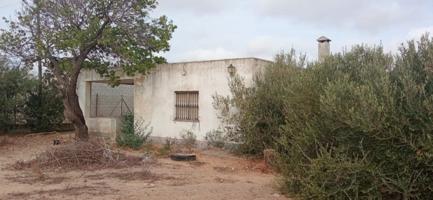 Casa con terreno en venta en Chiclana de la Frontera, Marquesado photo 0