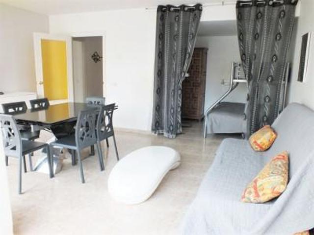 Apartamento en venta en Roses, Santa Margarida photo 0