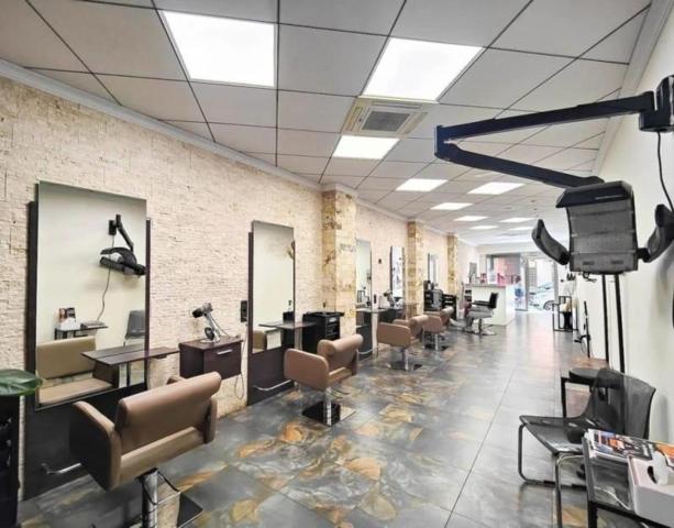 Local comercial en venta en Torrevieja, La siesta photo 0