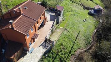 Chalet en venta en Bimenes, Santa agadea photo 0