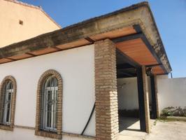 Casa con terreno en venta en Chiclana de la Frontera, Los Llanos de San Vicente photo 0
