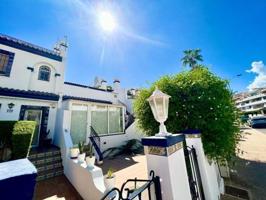 Adosada en venta en Orihuela Costa, Villamartín-Las Filipinas photo 0