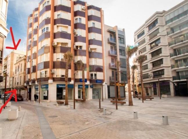 Edificio en venta en Llíria, Centro photo 0