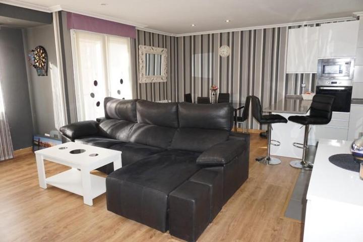 Piso en venta en Vitoria-Gasteiz, San Cristóbal photo 0