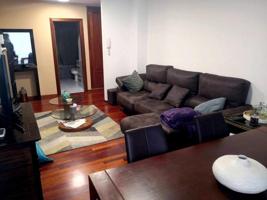 Piso en venta en Amés, Milladoiro photo 0