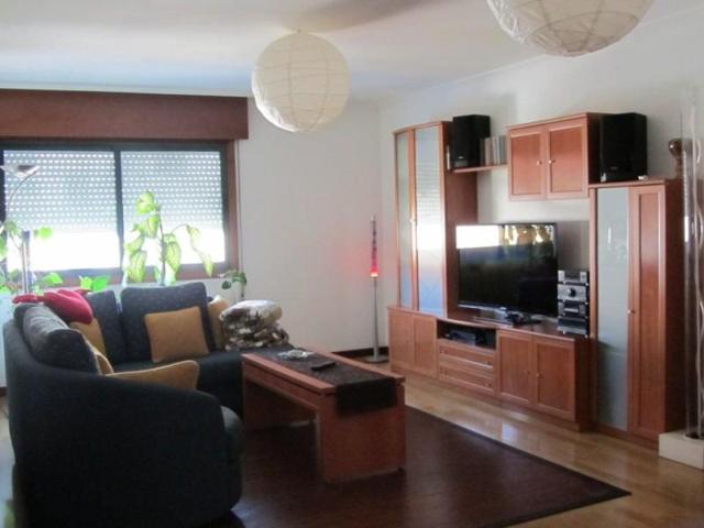 Piso en venta en O Porriño, Puxeiros photo 0