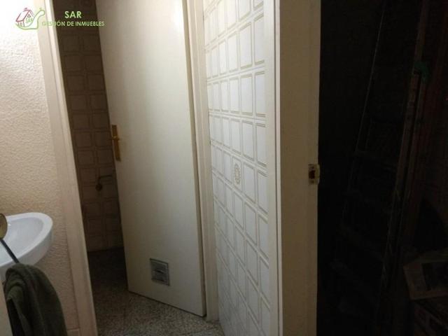 Local comercial en venta en Vitoria-Gasteiz, PARQUE DEL NORTE photo 0