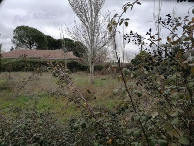 Terreno en venta en El Escorial, Navalquejigo photo 0