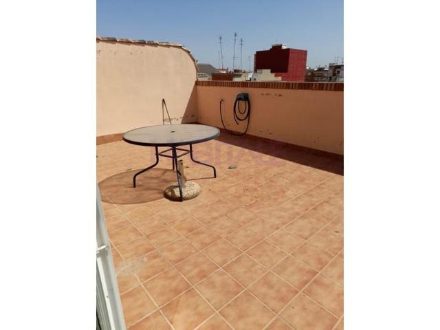 Aticos en venta en La Pobla de Vallbona, La Pobla de Vallbona photo 0