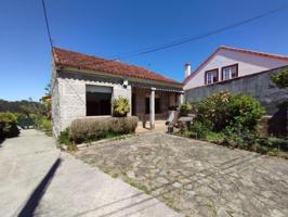 Casa en venta en Vilagarcía de Arousa, Rubianes photo 0