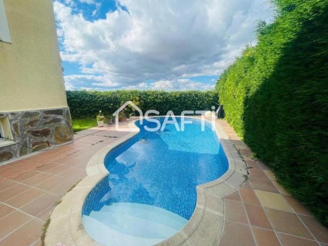 Casa en venta en Lominchar photo 0