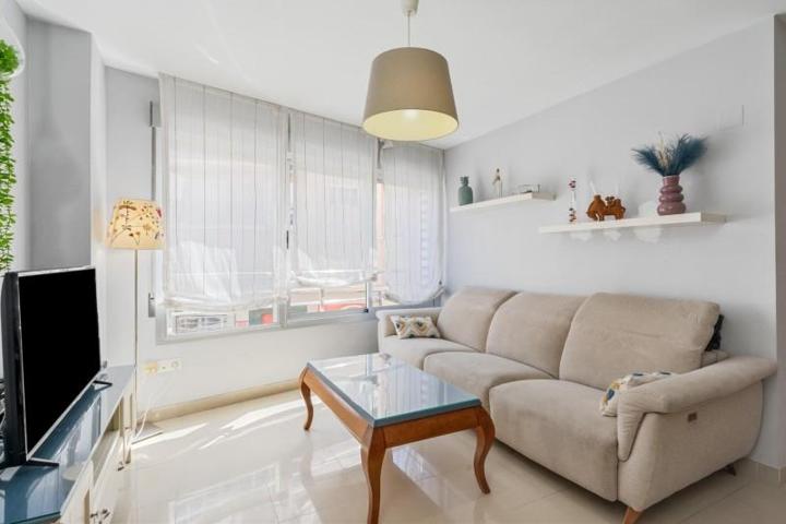 Piso en venta en Motril, Motril pueblo photo 0