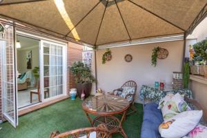 Piso en venta en Churriana de la Vega, C- santa lucía photo 0