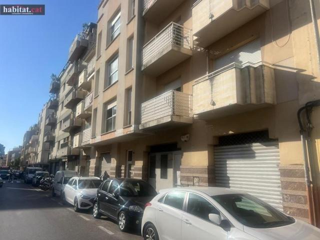 Local comercial en venta en Vilanova i la Geltrú, Centre photo 0