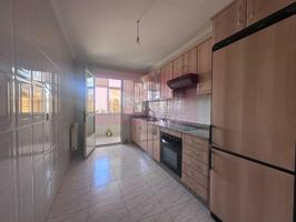 Piso en venta en Lugo photo 0